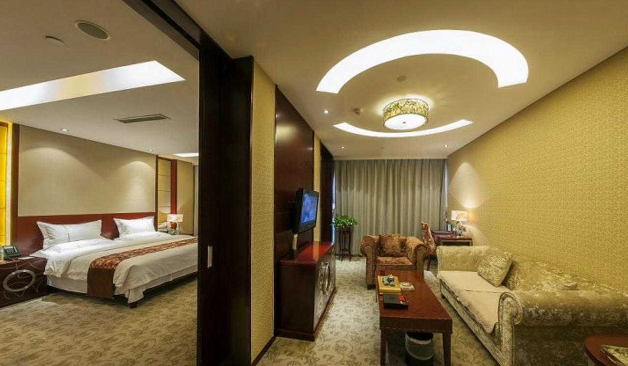 Dongfang Hotel Вейфан Екстер'єр фото